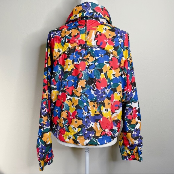 Beach Riot - Erica Jacket In Buttercup Floral - Picture 10 of 15